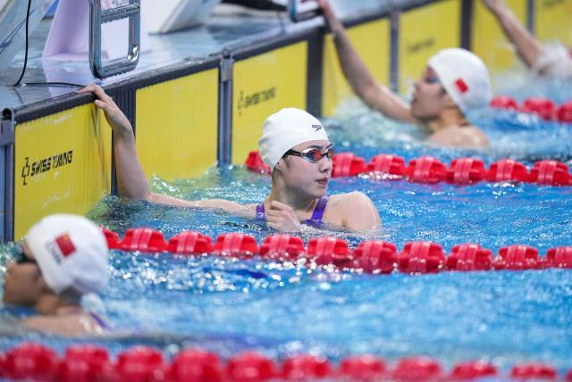 世界杯官方安装包-冠军赛张雨霏李冰洁延续好状态 傅园慧抢跳无成绩